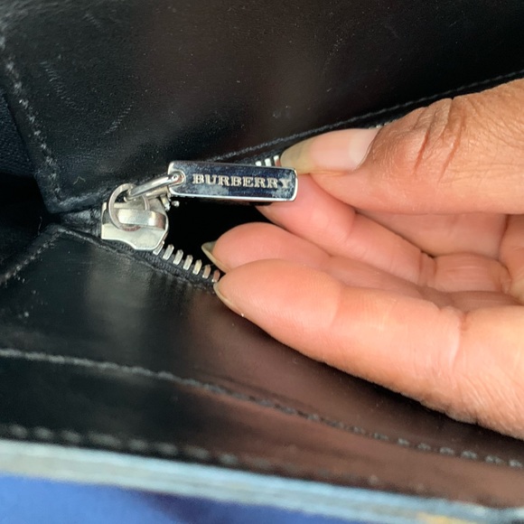 Vintage Burberry London tote bag medium size. - Picture 15 of 16